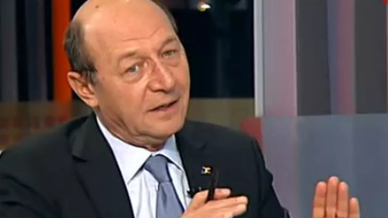 Traian Băsescu: Serviciile secrete s-au implicat în campanie, deşi pe 10 septembrie am atenționat să nu o facă. Voi avea o discuţie luni, după primul tur (VIDEO)