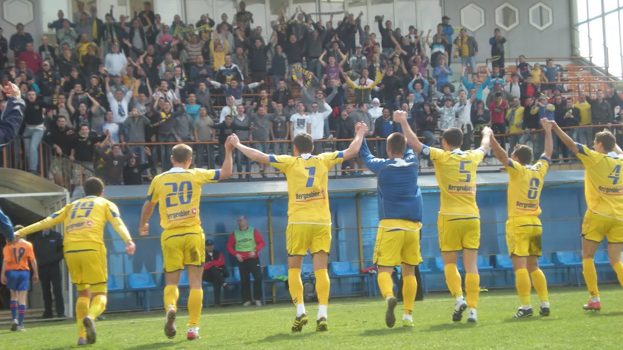 Petrolul Ploieşti s-a calificat în sferturile de finală ale Cupei României
