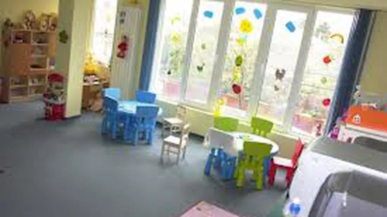 Grădiniţa din Sebeş unde mai mulţi copii au făcut toxiinfecţie alimentară, închisă temporar