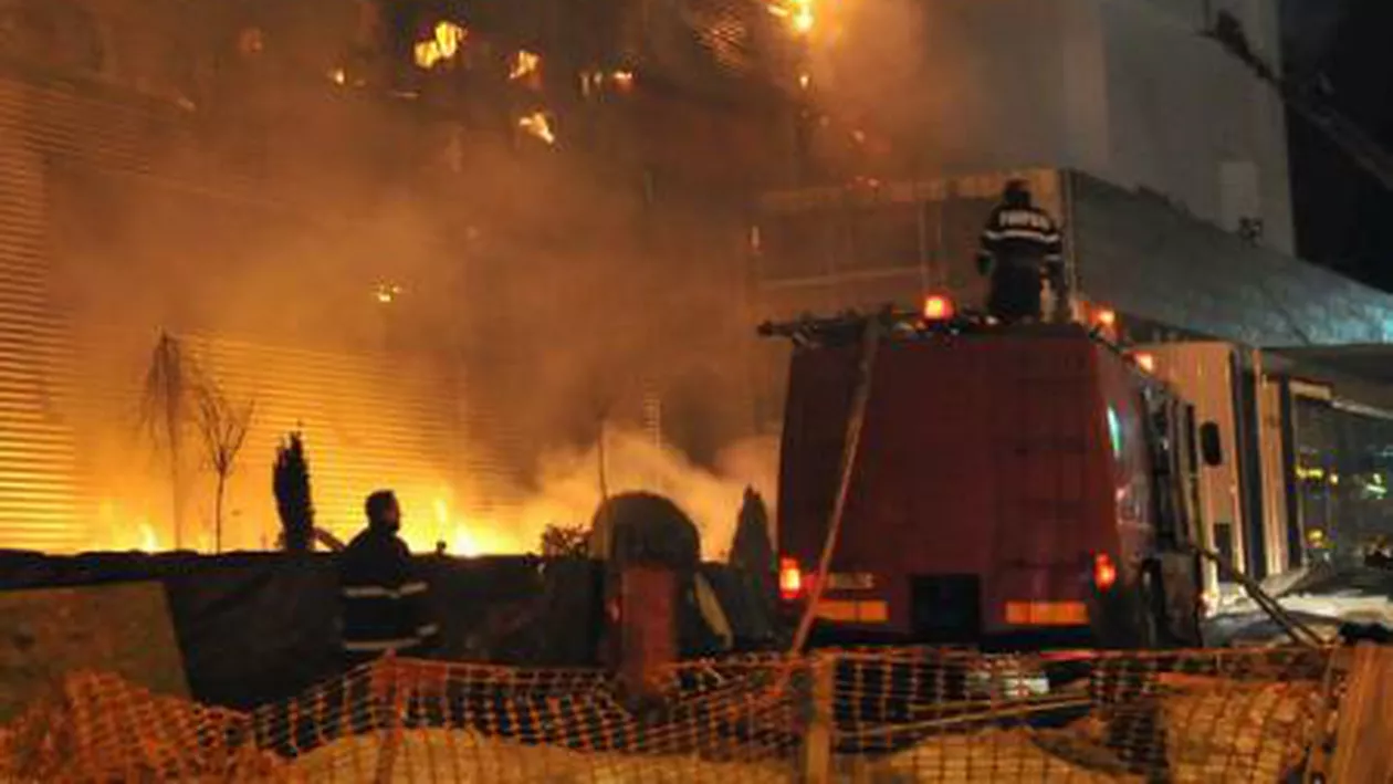 Incendiu la Cinematograful Tineretului din Iași