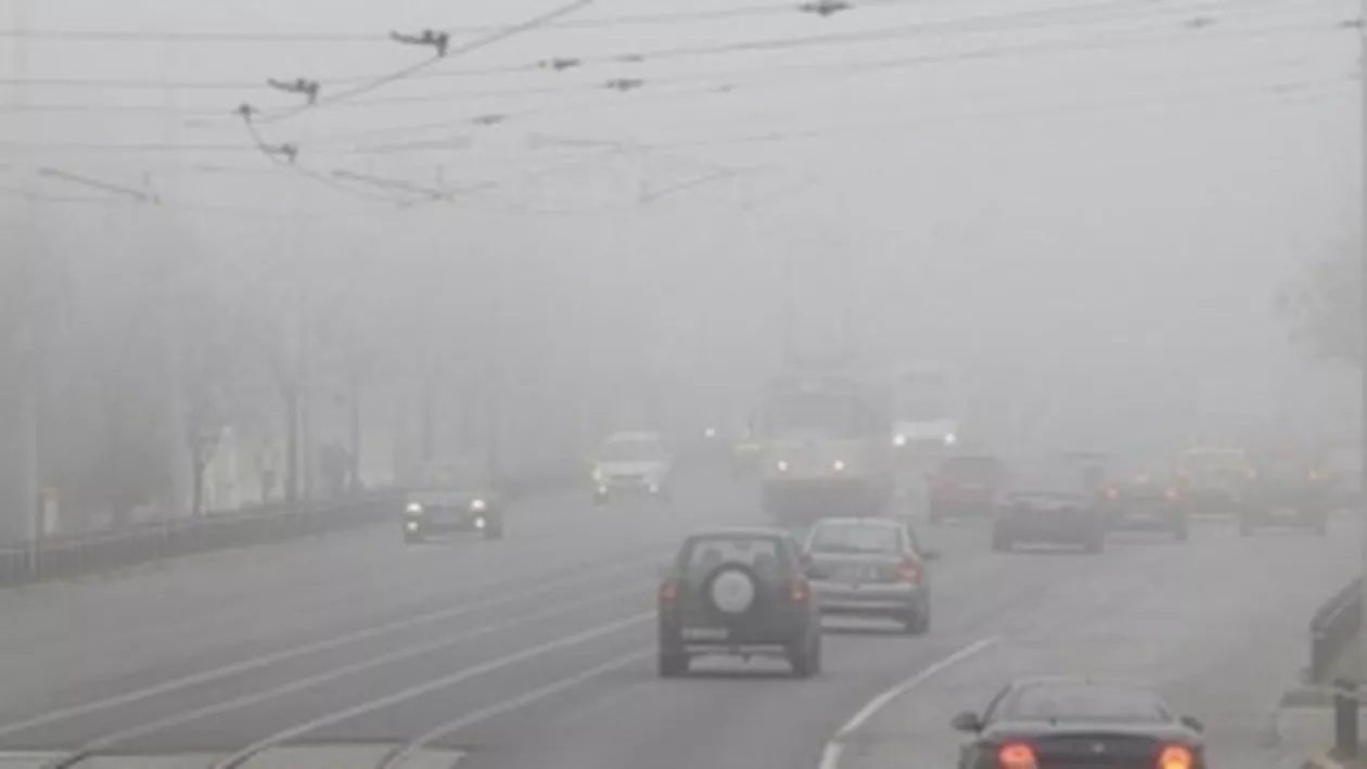 Cod galben de ceaţă în patru judeţe