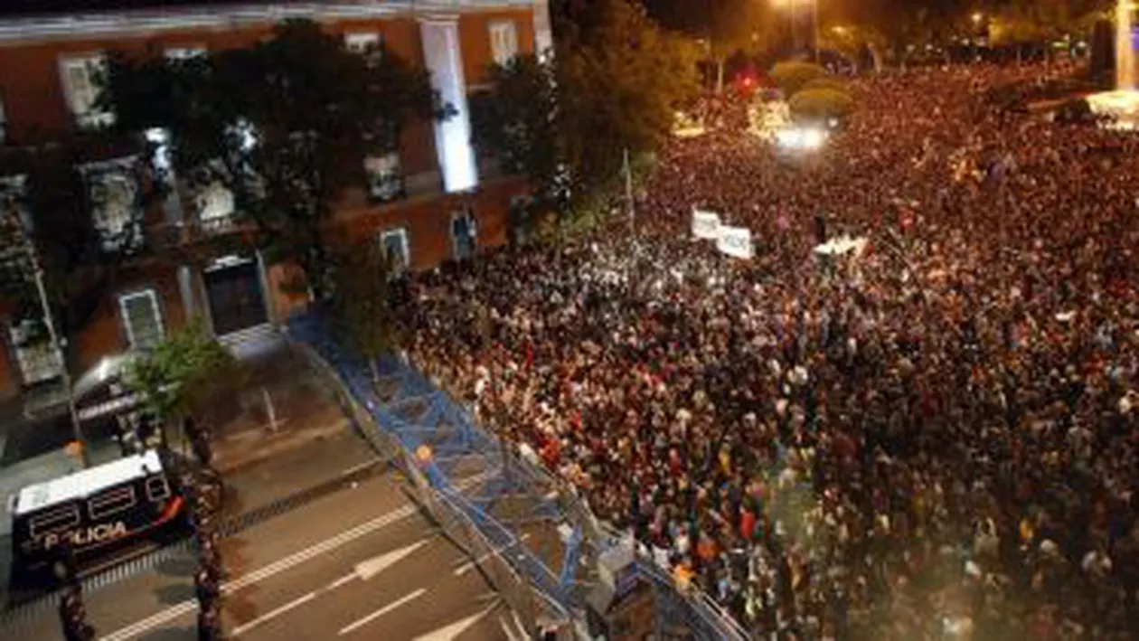 Grecia: Aproximativ 25.000 de persoane au manifestat la Atena împotriva măsurilor de austeritate