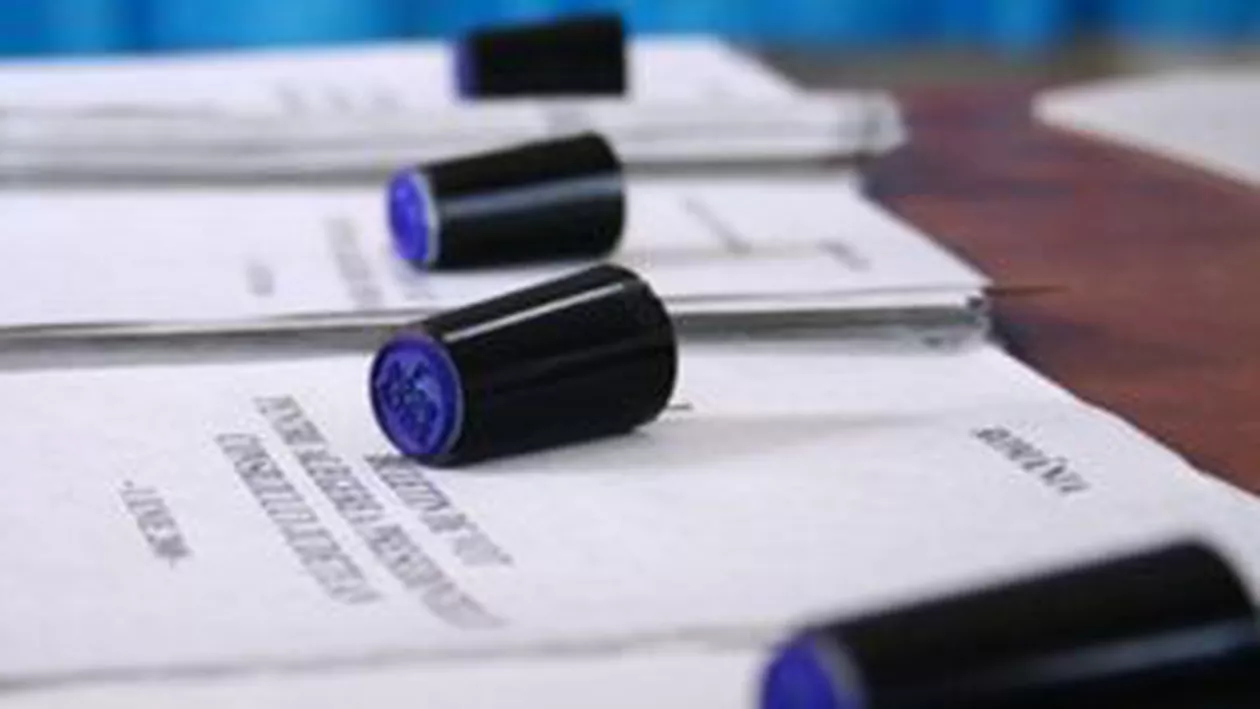 Dan Voiculescu, Gică Popescu și Cristi Borcea votează în penitenciar. Adrian Năstase și Gigi Becali nu își pot exercita dreptul la vot