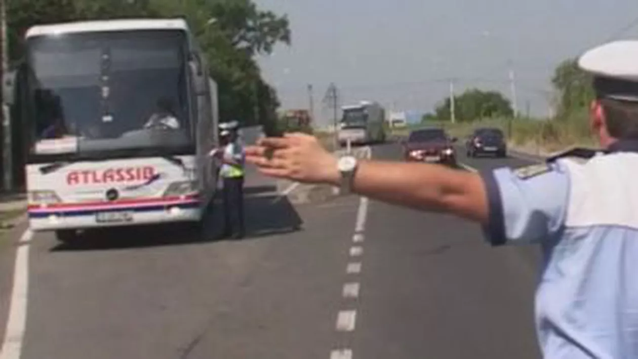 Peste 500 de vehicule au fost verificate de polițiști în vederea prevenirii turismului electoral