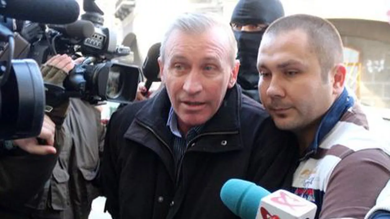 Dosarul Pendiuc: Omului de afaceri Constantin Scarlat i s-a făcut rău la Tribunalul Bucureşti, fiind dus la spital