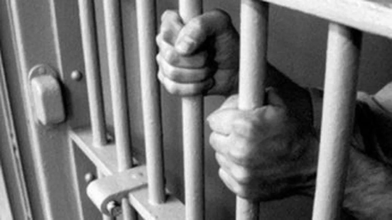 Hunedoara: Un bărbat care a sechestrat și violat o fată de 11 ani a fost condamnat la șapte ani de închisoare