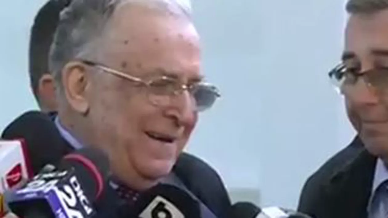 Ion Iliescu la urne, nostalgic după alegerile din 1990: "Sper ca această întinerire să dea un nou dinamism dezvoltării viitoare!" (VIDEO)