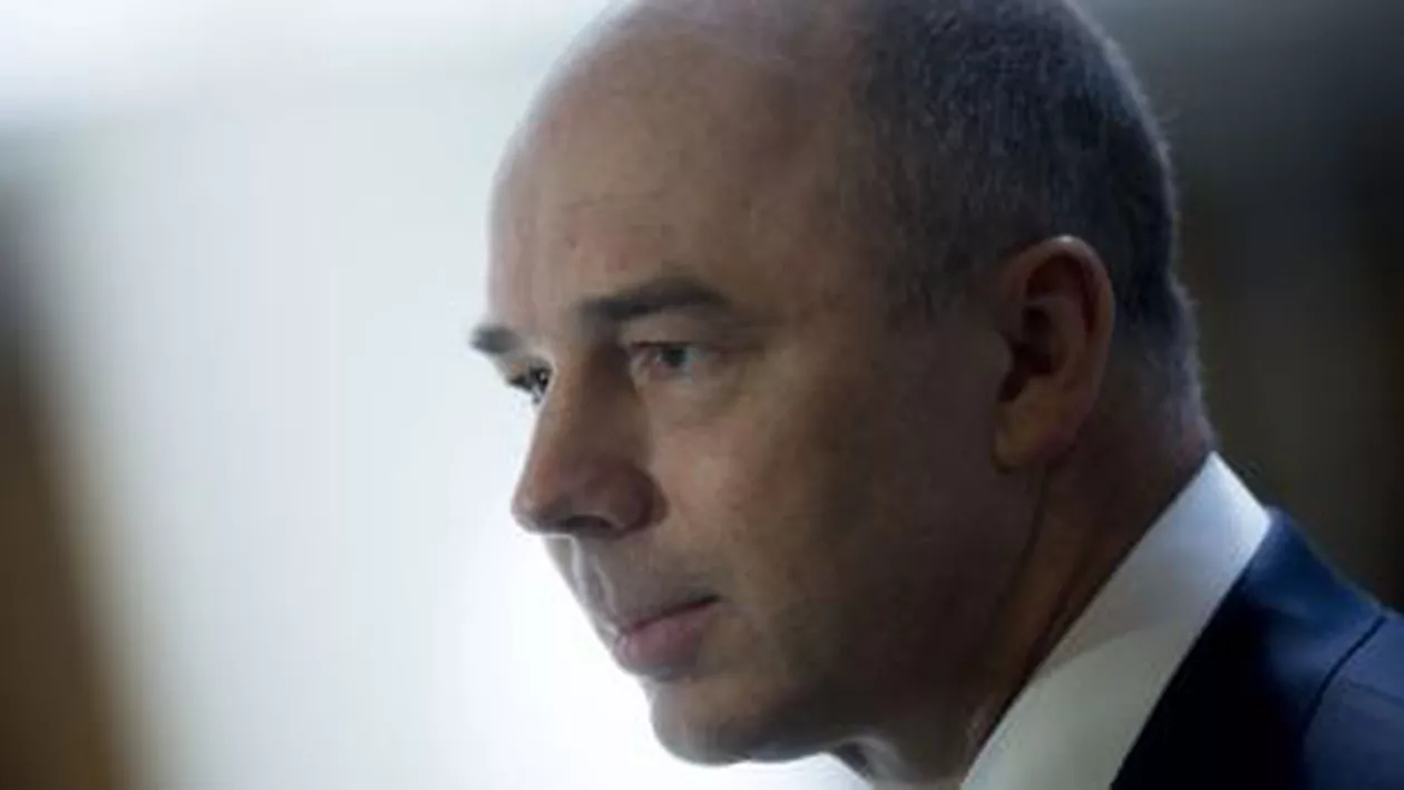 Ministrul rus de Finanțe: Economia Rusiei va intra în recesiune în 2015 dacă petrolul scade sub 60 dolari pe baril