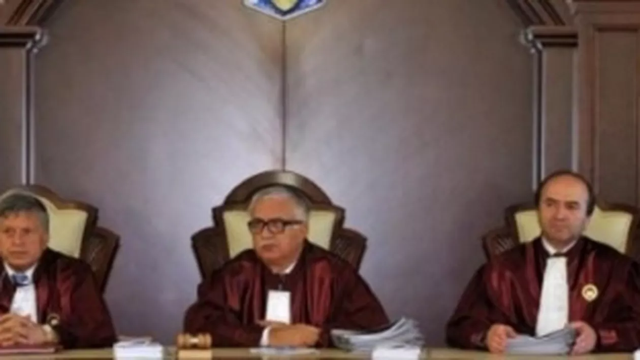 CCR a respins cererile de anulare a alegerilor. Zegrean: Vineri să fiți pregătiți de o mare ședință festivă