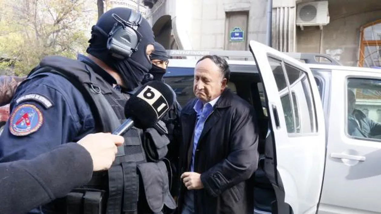 Primarul Piteștiului, Tudor Pendiuc, va fi cercetat în arest la domiciliu