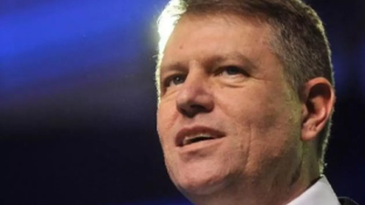 Cu "I" sau cu "J"? Numele din buletin al lui Iohannis este altul decât cel al familie sale, din cauza greșelii unui funcționar