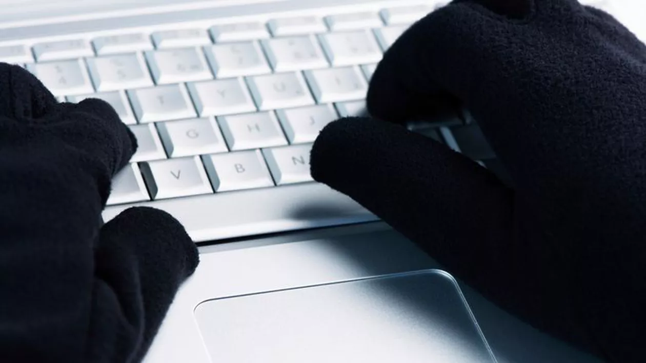 Guvernul Marii Britanii dă vina și pe companiile de internet pentru erorile din lupta anti-terorism