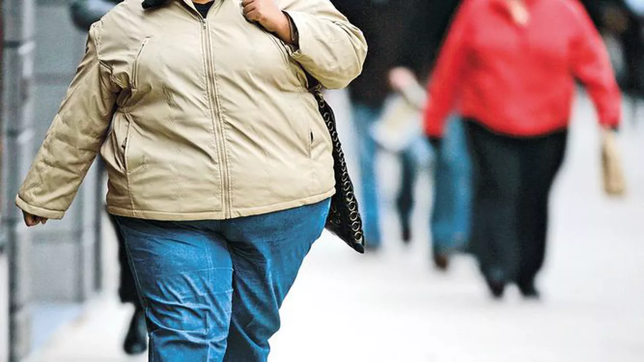 Aproape 500.000 de cazuri noi de cancer, asociate pe plan mondial cu excesul de greutate