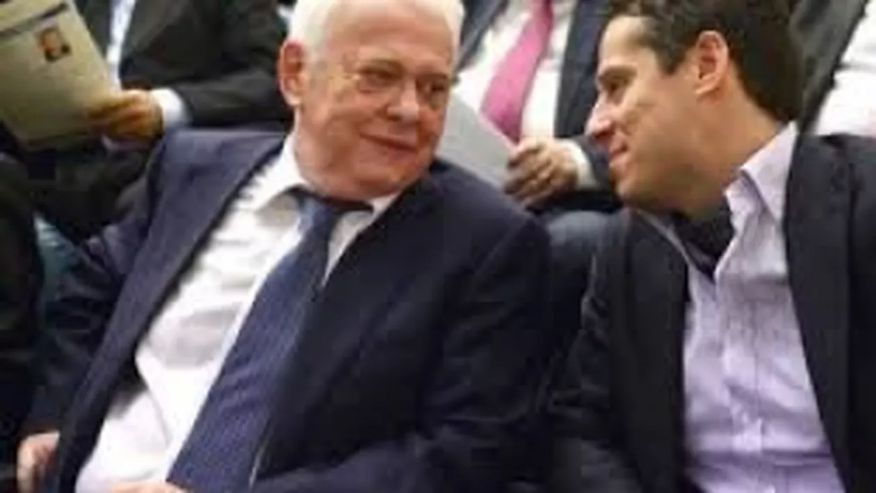 Decizie definitivă: Viorel şi Andrei Hrebenciuc rămân în arest preventiv