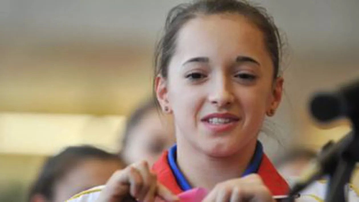 Larisa Iordache a cucerit medalia de aur la Cupa Mondială de gimnastică de la Stuttgart