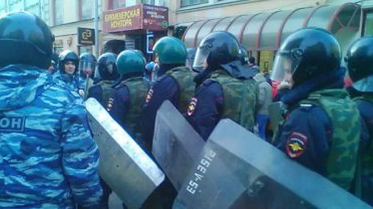 Forțele speciale ruse au fost mobilizate la ambasada Republicii Moldova din Rusia pentru a asigura ordinea