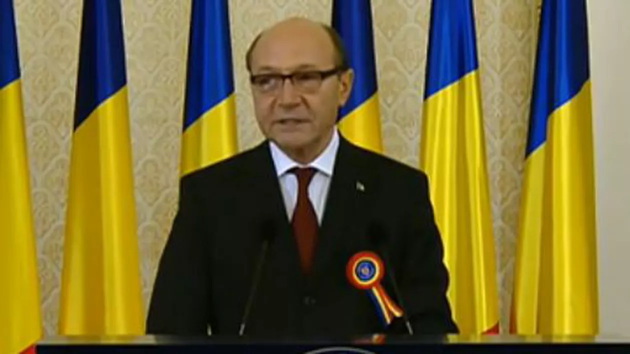 Traian Băsescu, ultima recepţie de Ziua Naţională: Pe 16 noiembrie, românii au avut voința mai puternică decât politicienii și televiziunile (VIDEO)