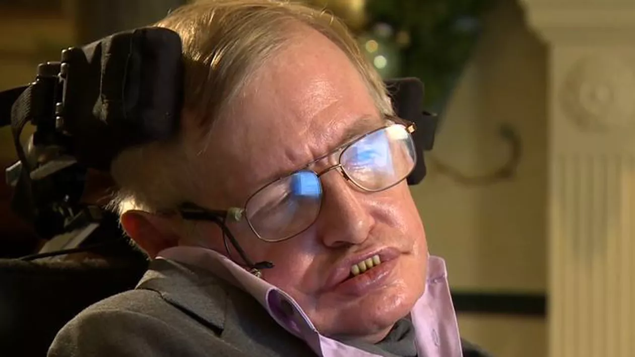 Stephen Hawking: Dacă am dezvolta forme avansate de inteligență artificială, riscăm ca rasa umană să dispară (VIDEO)
