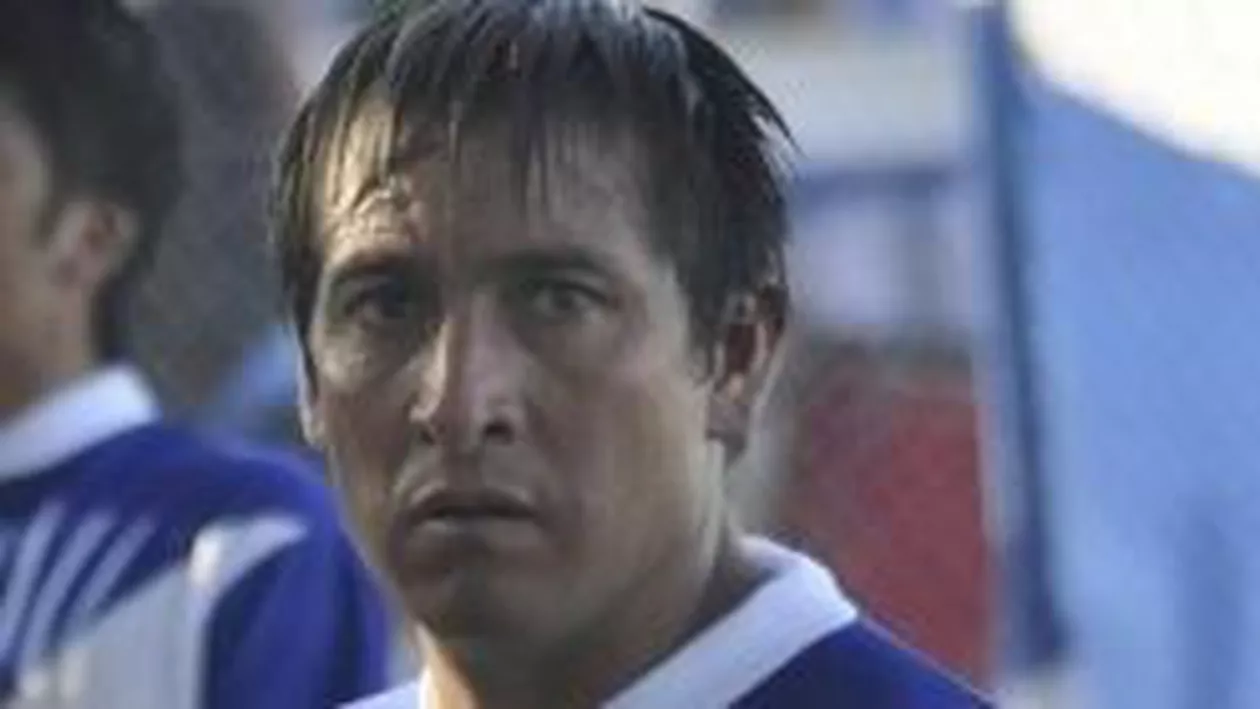 Un fotbalist argentinian a decedat după ce a fost bătut de un jucător şi de un suporter advers