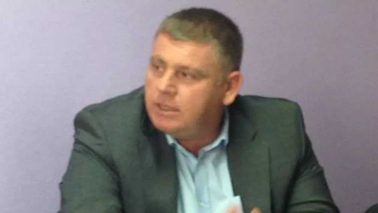 Șeful CJ Buzău îl aștepta pe Moș Nicolae, dar au venit mascații: Bîgiu, audiat la DNA după ce ar fi luat mită 50.000 de euro