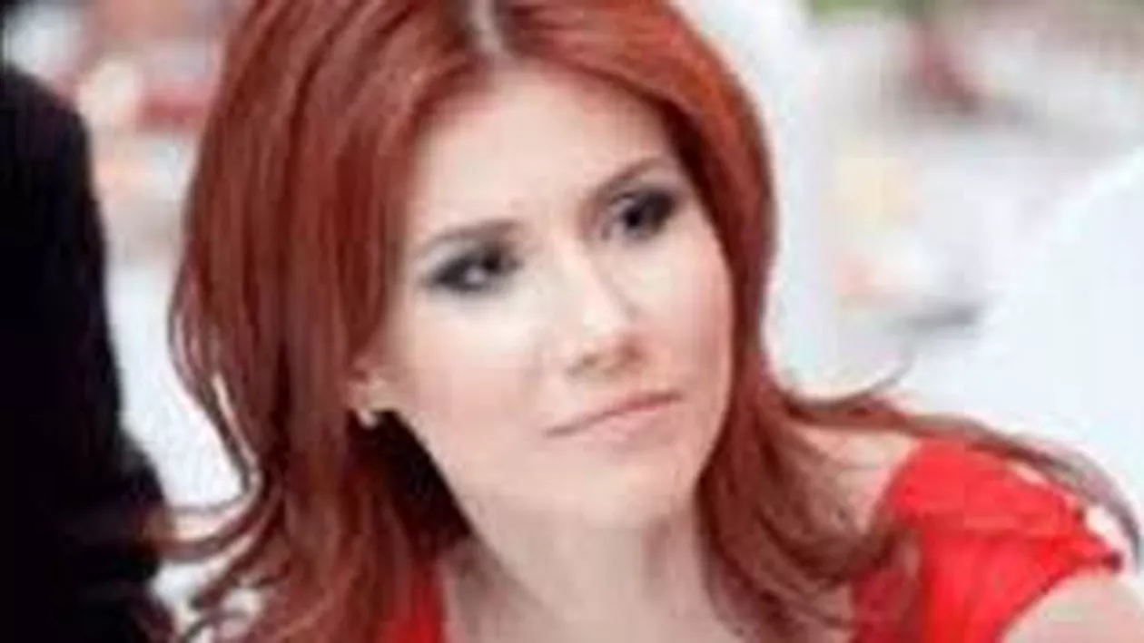 Serviciile secrete rușești i-ar fi ordonat Annei Chapman să îl seducă pe Edward Snowden