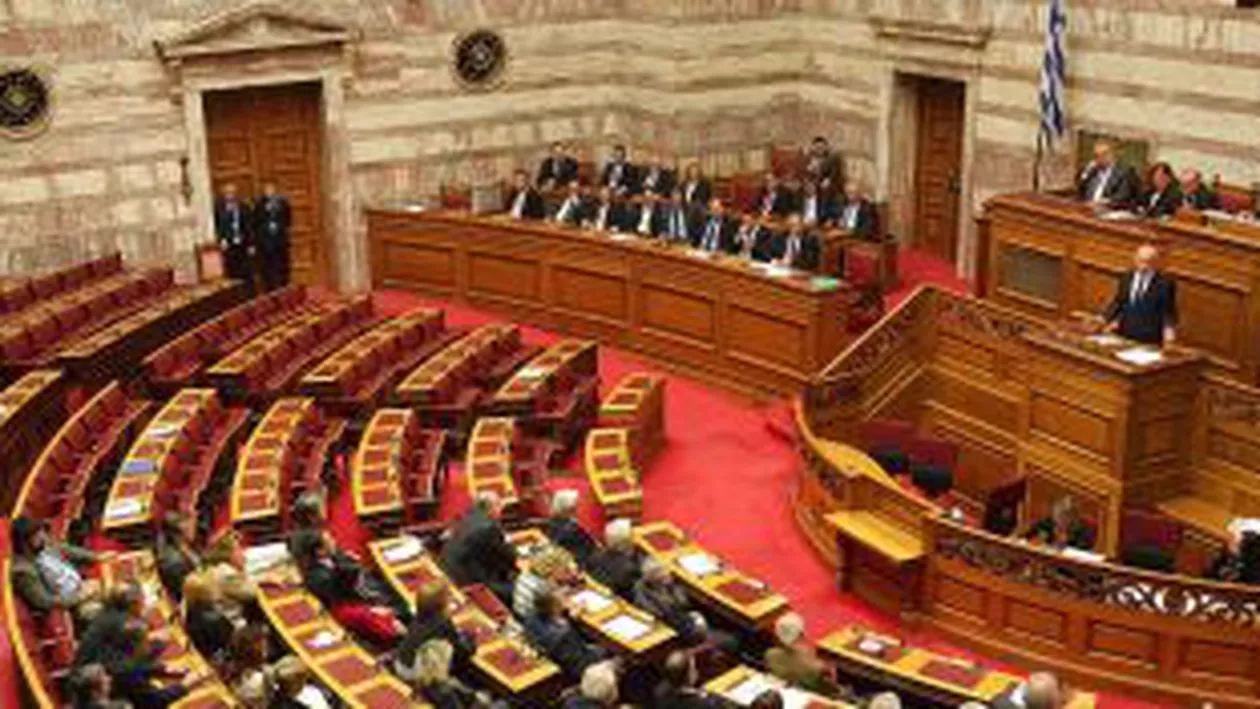 Grecia: Guvernul a decis organizarea în avans a votului în Parlament pentru alegerea președintelui țării