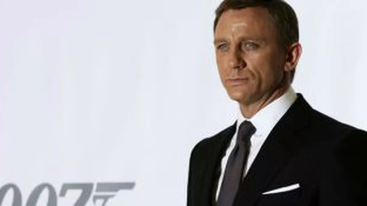 Nouă maşini de lux care urmau să fie folosite în noul film James Bond au fost furate