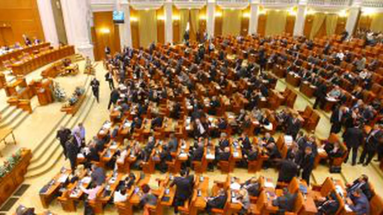 Asociaţiile de români din străinătate amenință că vor cere dizolvarea Parlamentului, după respingerea proiectului votului prin corespondență (VIDEO)