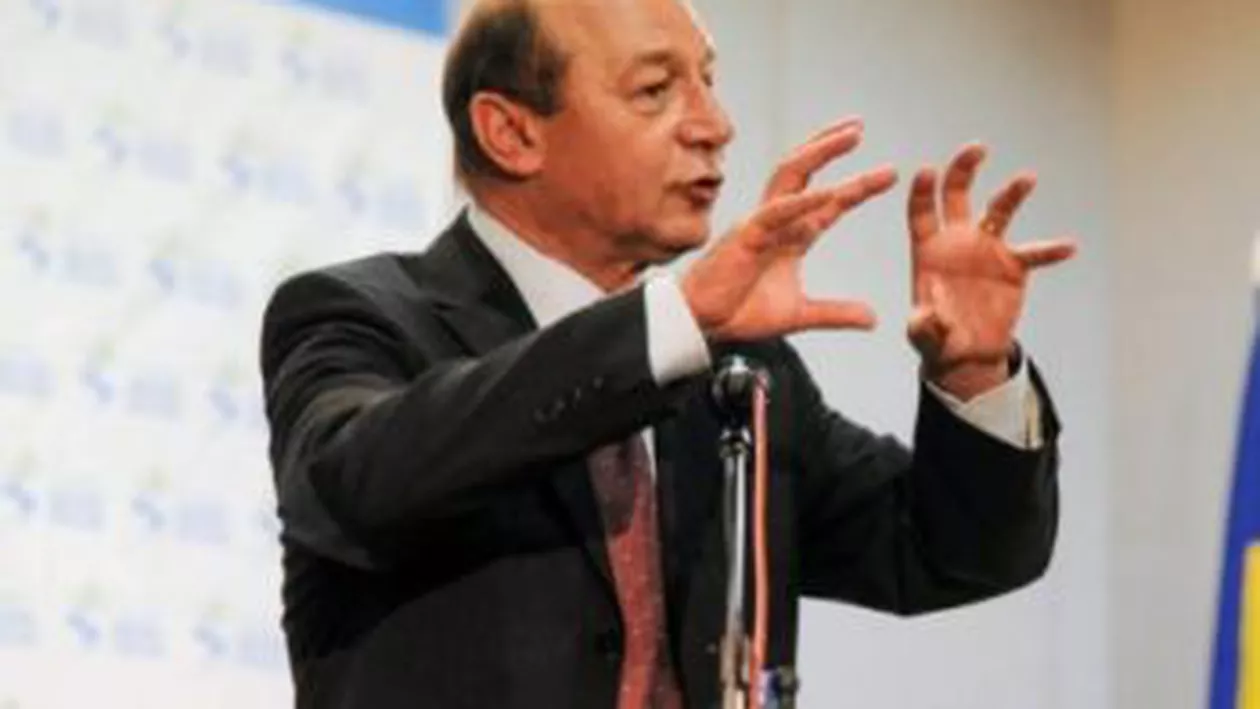 Traian Băsescu ar putea deveni preşedintele PMP pe 21 martie 2015