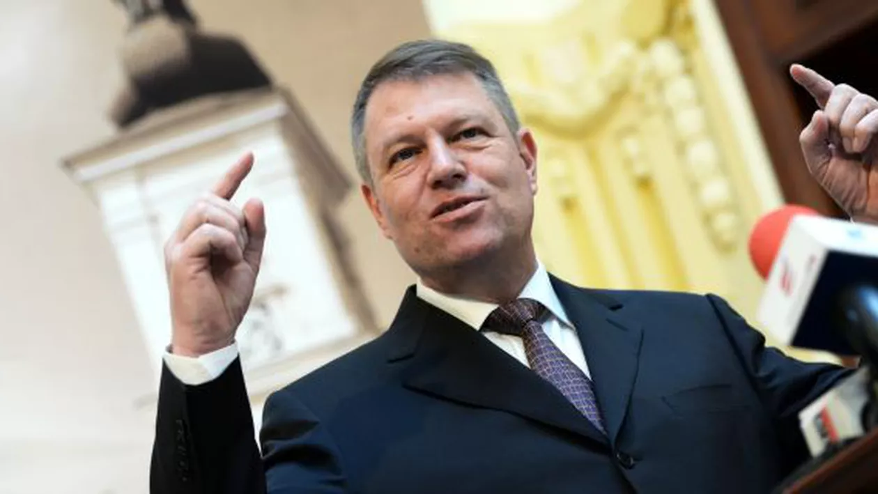 Iohannis, apel către români, la 25 de ani de la câștigarea dreptului la libertate. "Să ne amintim împreună de iarna anului 1989 şi de eroii neamului românesc"