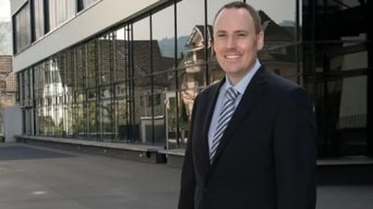 Elveția: Un lider al partidului UDC a fost arestat, fiind suspectat de violarea unei deputate ecologiste