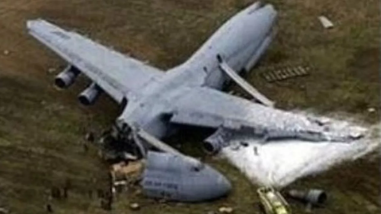 2014, un an negru pentru aviație: Teoria care arată ce legătură este între naţionalitate şi comportamentul piloţilor