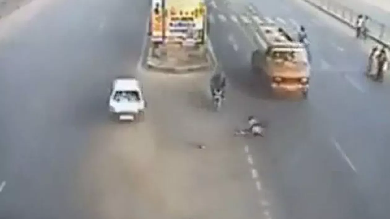 Accidente dramatice din care protagoniştii au scăpat cu viaţă ca prin minune (VIDEO)