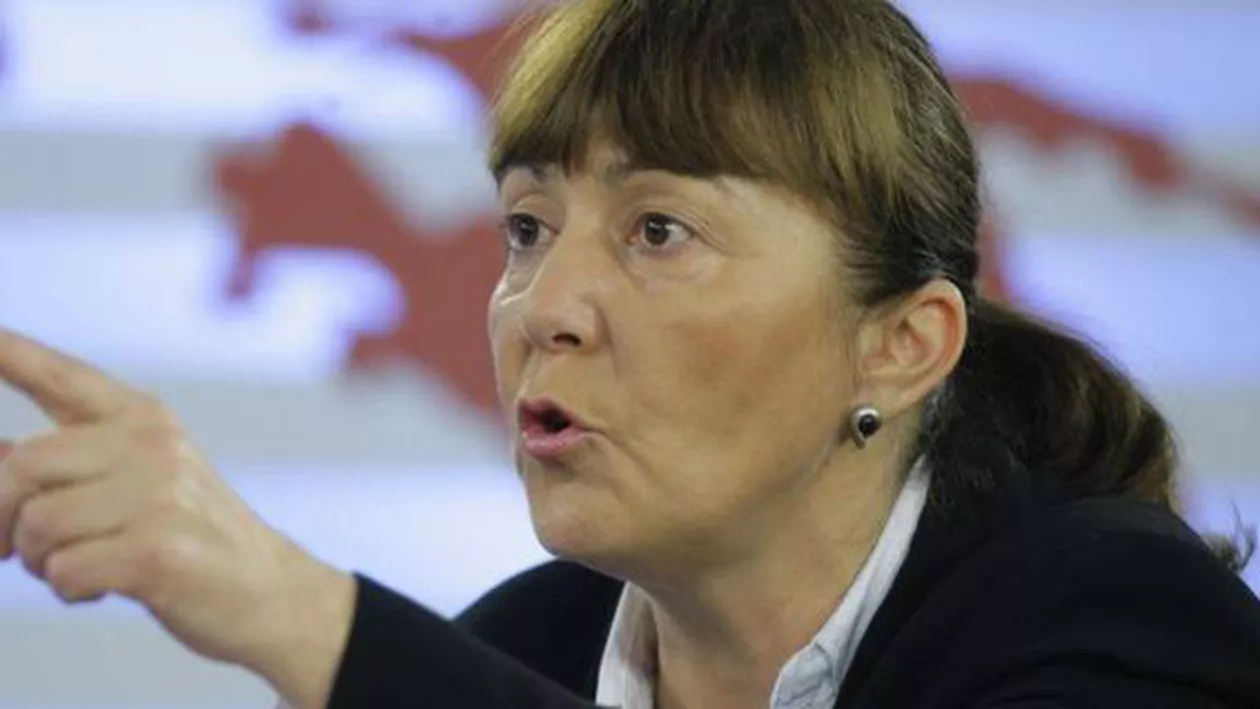Monica Macovei îl somează pe Iohannis: Să nu o scalde cu independența justiției, mai ales în lupta cu corupția politică
