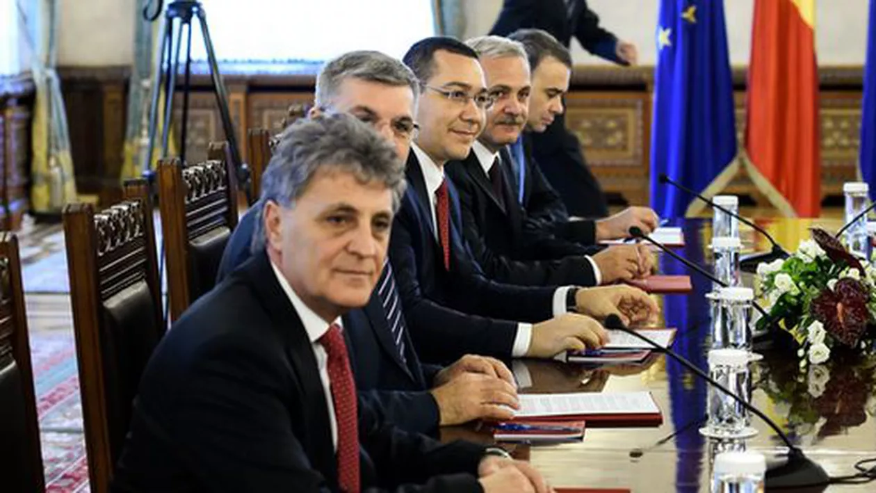 Dan Tăpălagă: Ponta se încolăcește ca o iederă pe Iohannis, îi plagiază comportamentul, în speranța că va păcăli populația