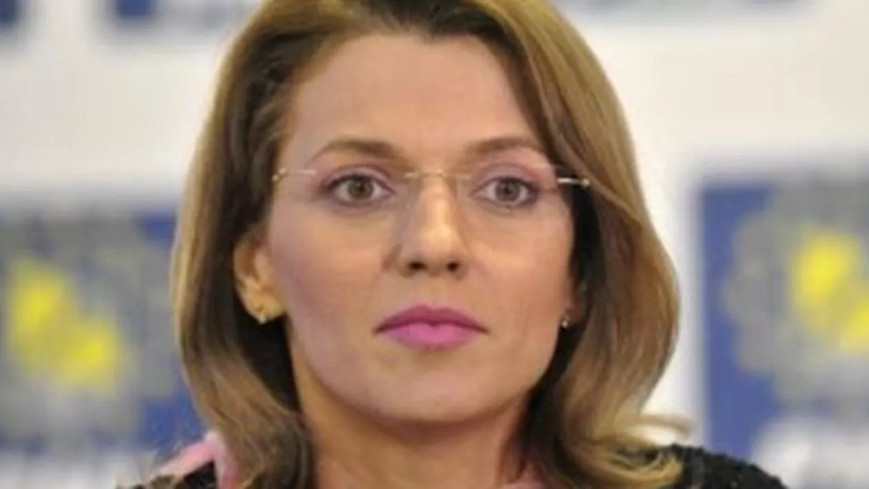 Președintele PNL, Alina Gorghiu, a fost cercetată pentru obținerea în mod ilicit a unei diplome în drept