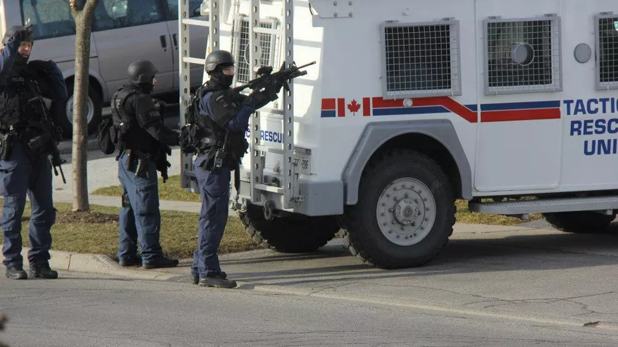 Alertă falsă cu bombă în centrul Londrei