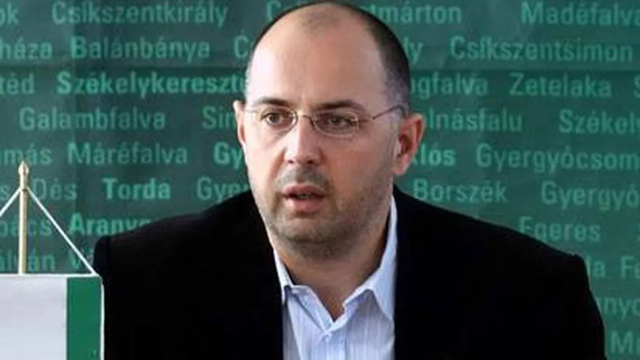 Kelemen Hunor: UDMR va decide dacă votează moţiunea de cenzură, după ce vede textul ei