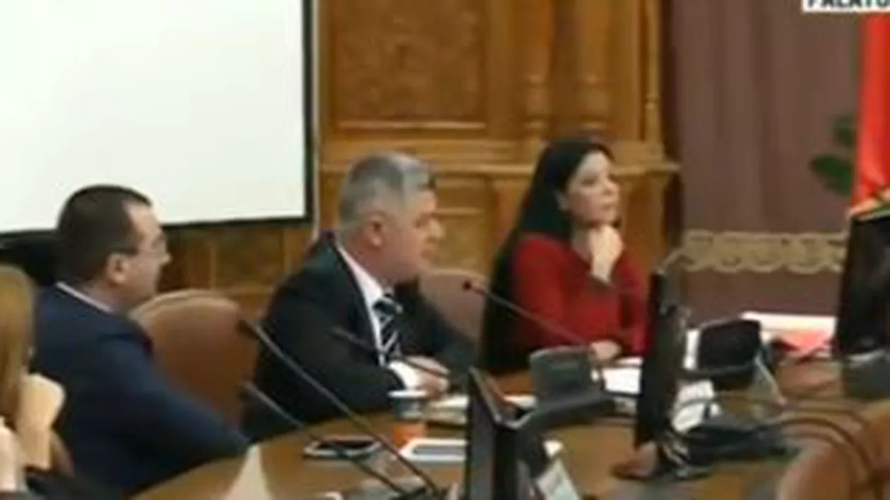 Scandalul continuă în Comisia juridică unde se dezbate legea insolvenței personale: Puterea și opoziția nu reușesc să ajungă la un acord (VIDEO)