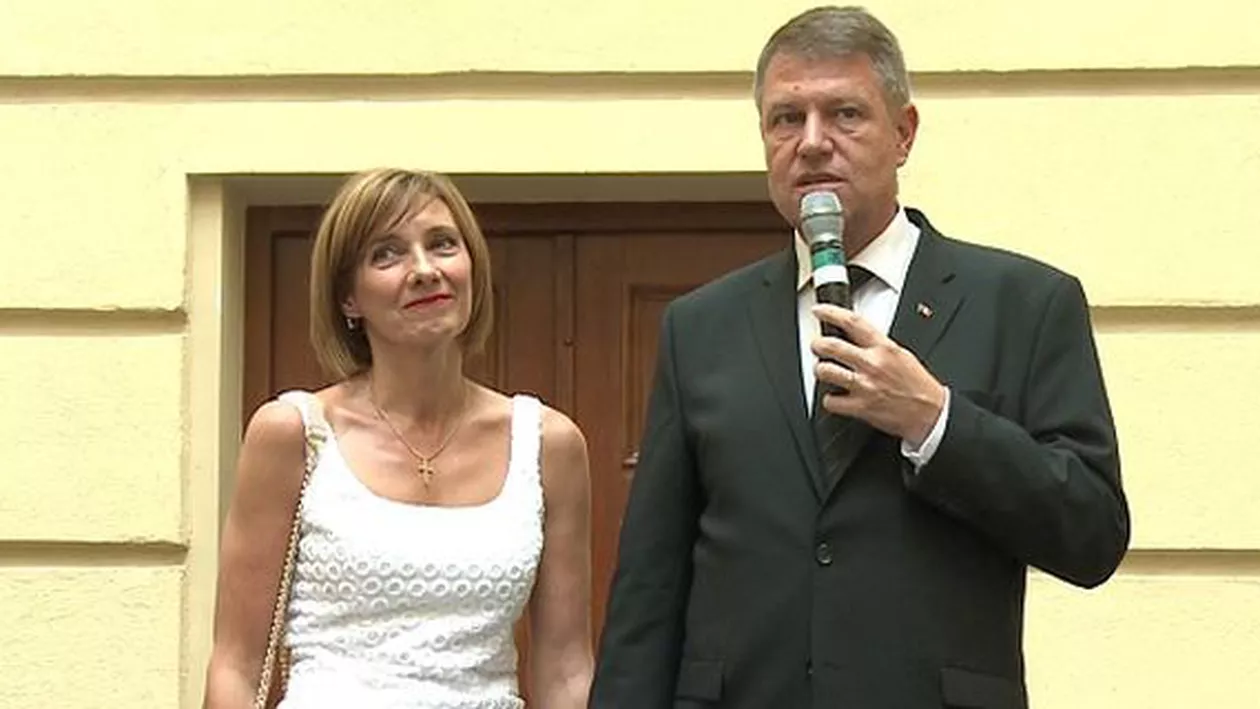 Salariul soției președintelui Klaus Iohannis, de 14 ori mai mic decât al soției consilierului prezidențial George Scutaru