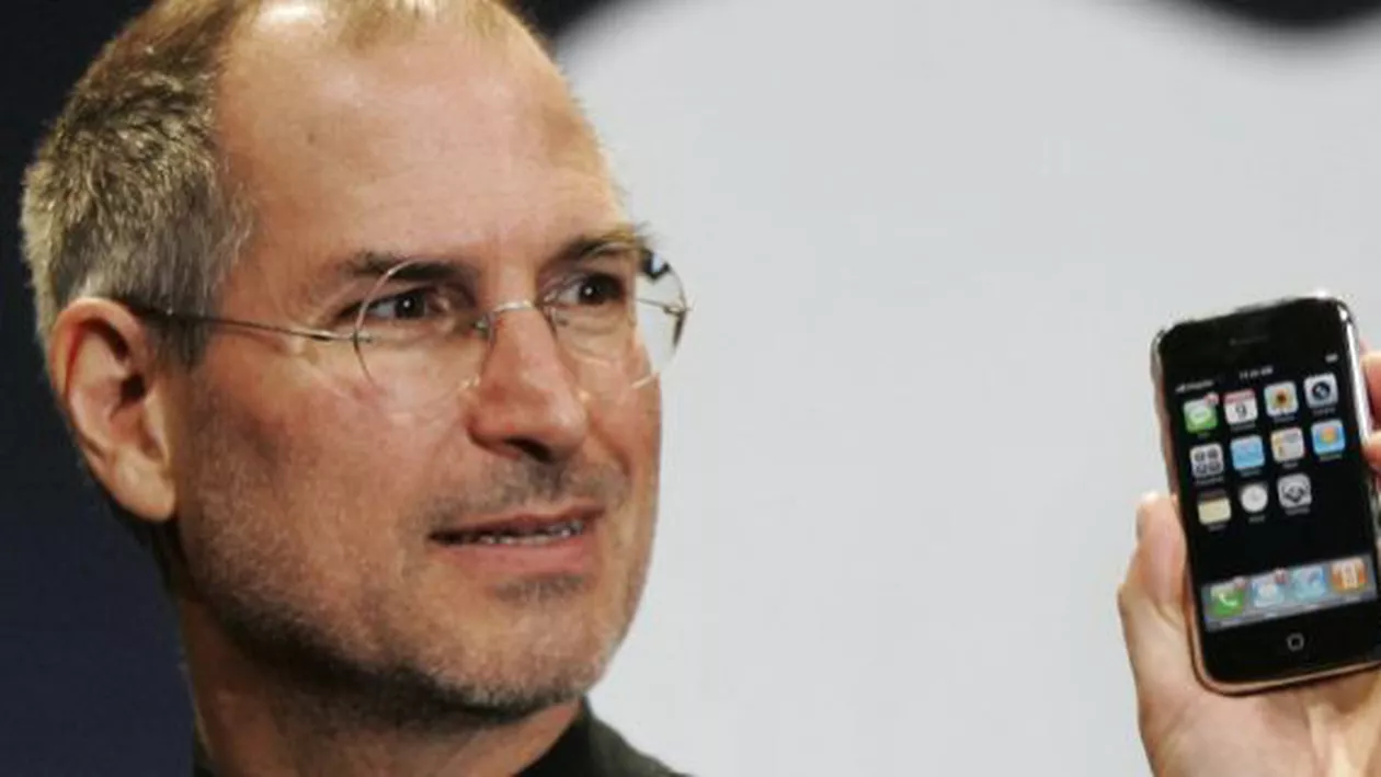 Youtube trece la formatul HTML5: Schimbarea a fost prezisă de Steve Jobs acum cinci ani
