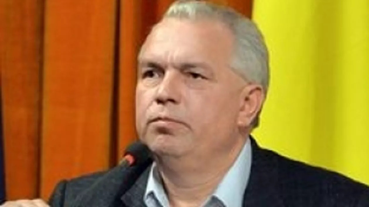 Nicușor Contantinescu: Liderii PSD de la centru ar trebui să-şi asume pierderea alegerilor prezidenţiale