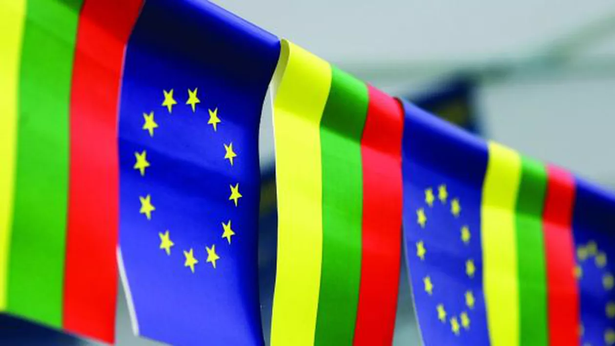 Lituania a adoptat în mod oficial moneda euro