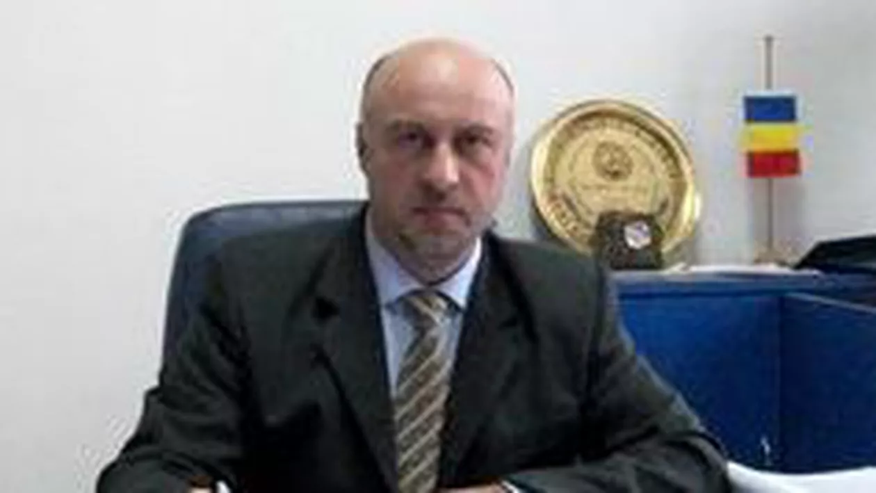 Casă de amanet din Orăștie, aparținând familiei viceprimarului Dorin Popa, jefuită de Revelion