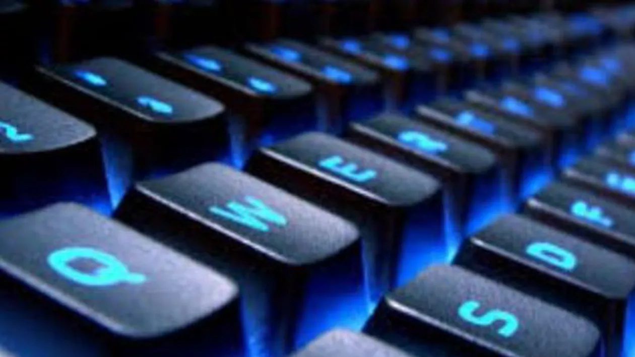 Sistemul informatic al Vămii a căzut, iar prelucrarea declaraţiilor se face pe hârtie