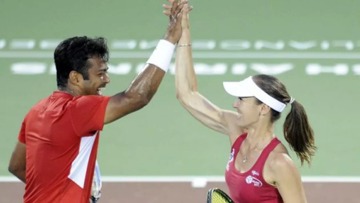 Perechea formată din Martina Hingis și Leander Paes a câștigat finala probei de dublu mixt de la Australian Open