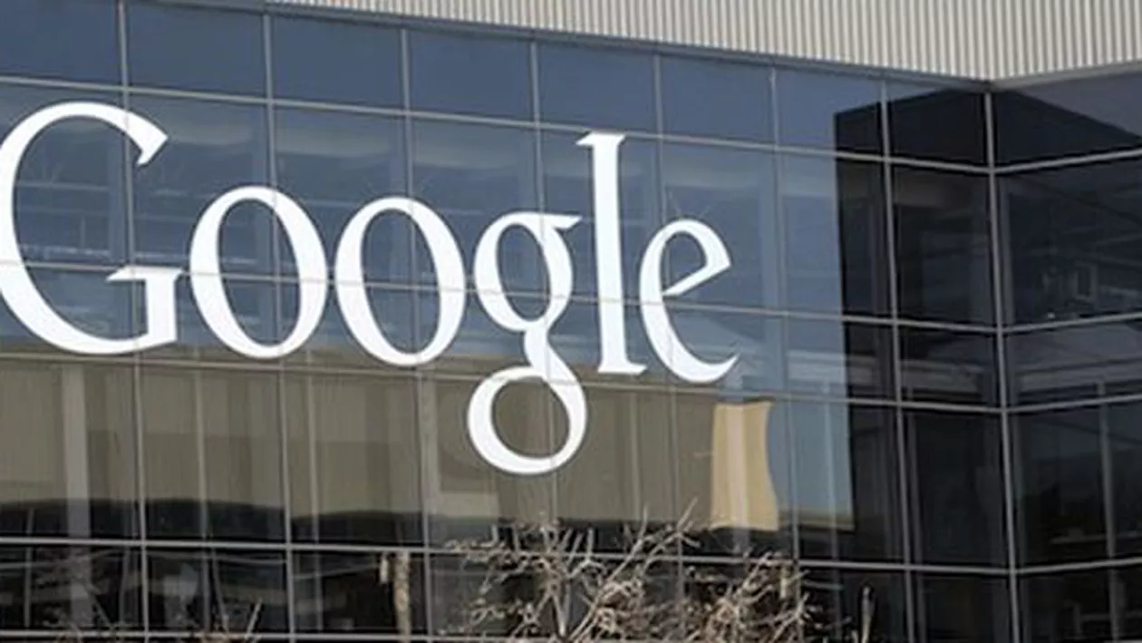 Google lucrează la crearea unei brățări pentru detectarea cancerului (VIDEO)