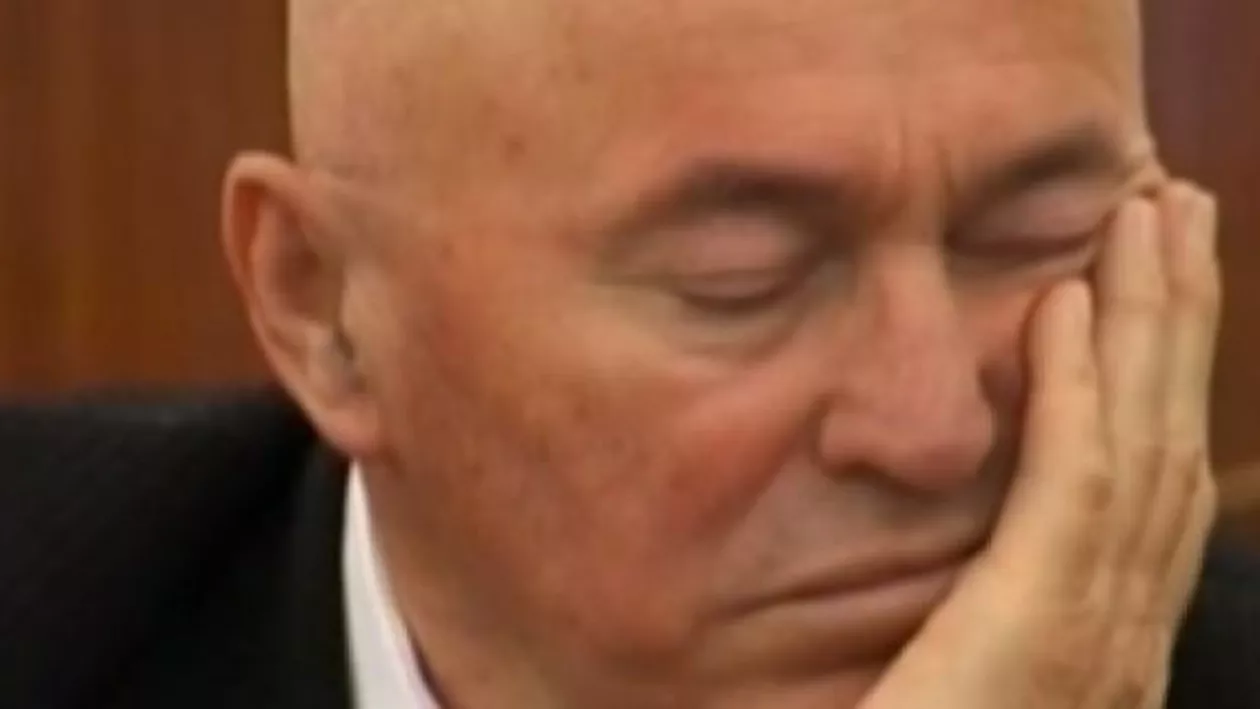 Parlamentarii, revoltați că Zgonea le-a prelungit programul de muncă: Facem o greșeală. PR-ul a ajuns să dicteze în Parlamentul României