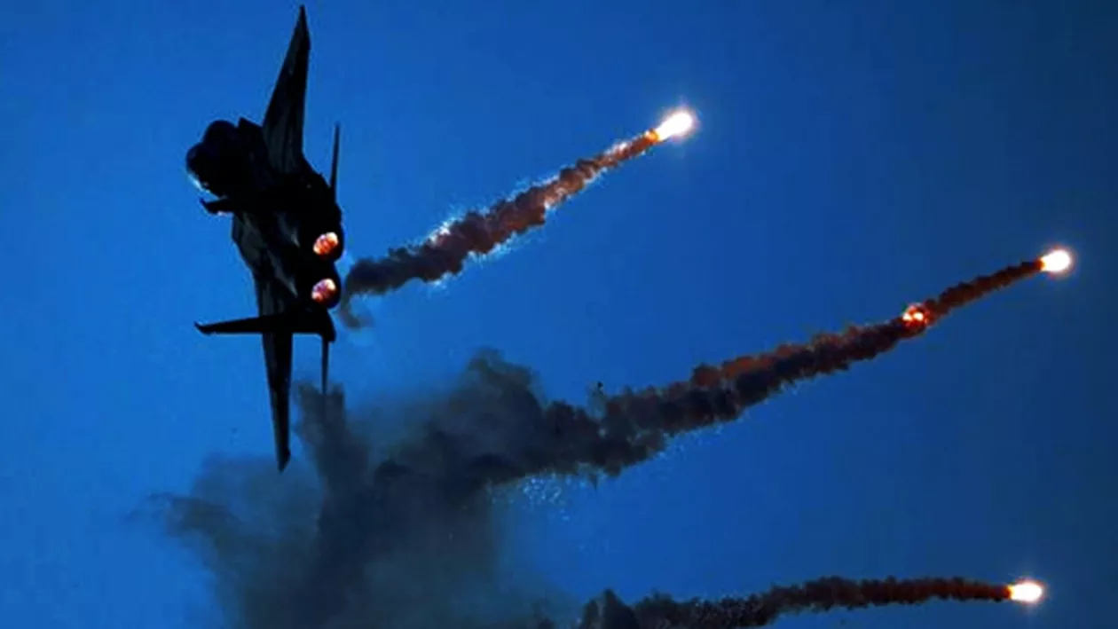 Cel puţin 60 de morţi în raiduri aeriene siriene efectuate în apropiere de Damasc