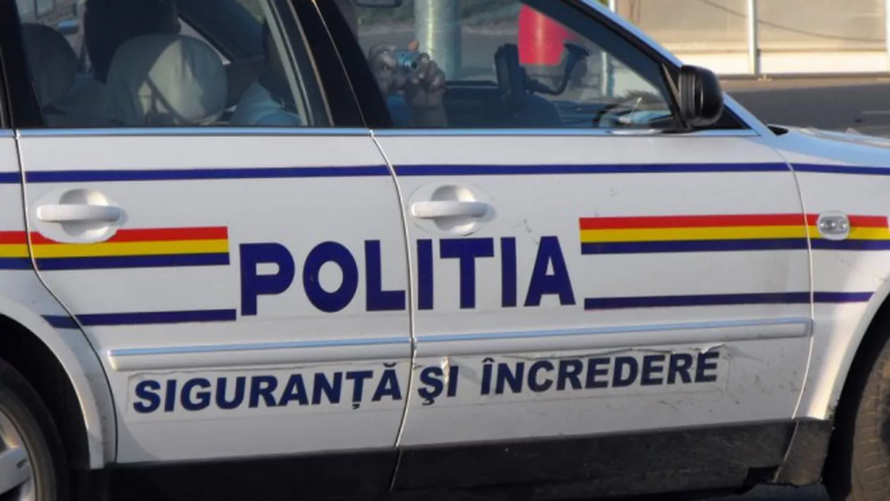 Închisoare pentru un consilier care s-a declarat apolitic ca să fie preşedinte într-o secţie de vot